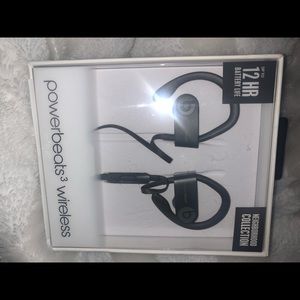 Powerbeats 3 wireless neighborhood collection